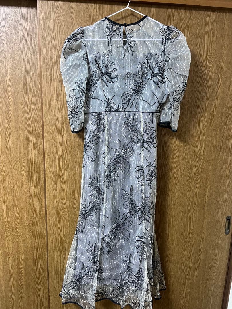 Leja 花柄リボンパフスリーブマーメイドワンピースドレス