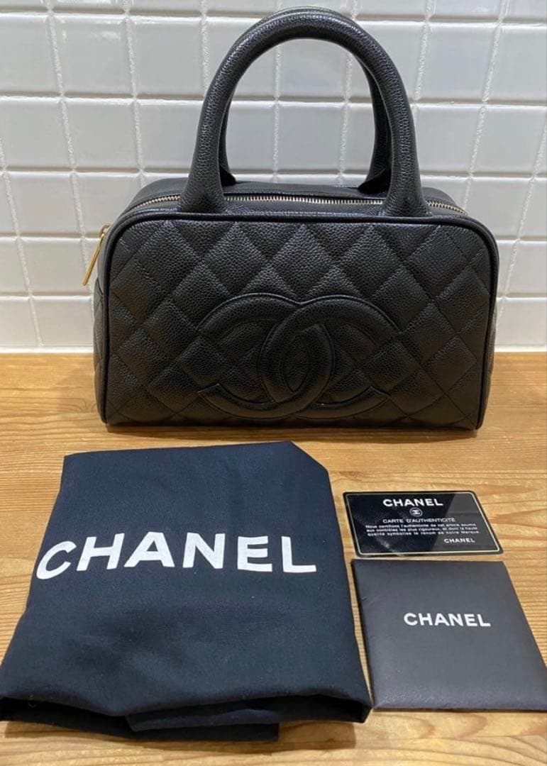 シャネルミニボストンバッグ ココマーク マトラッセキャビアスキンハンドバッグ