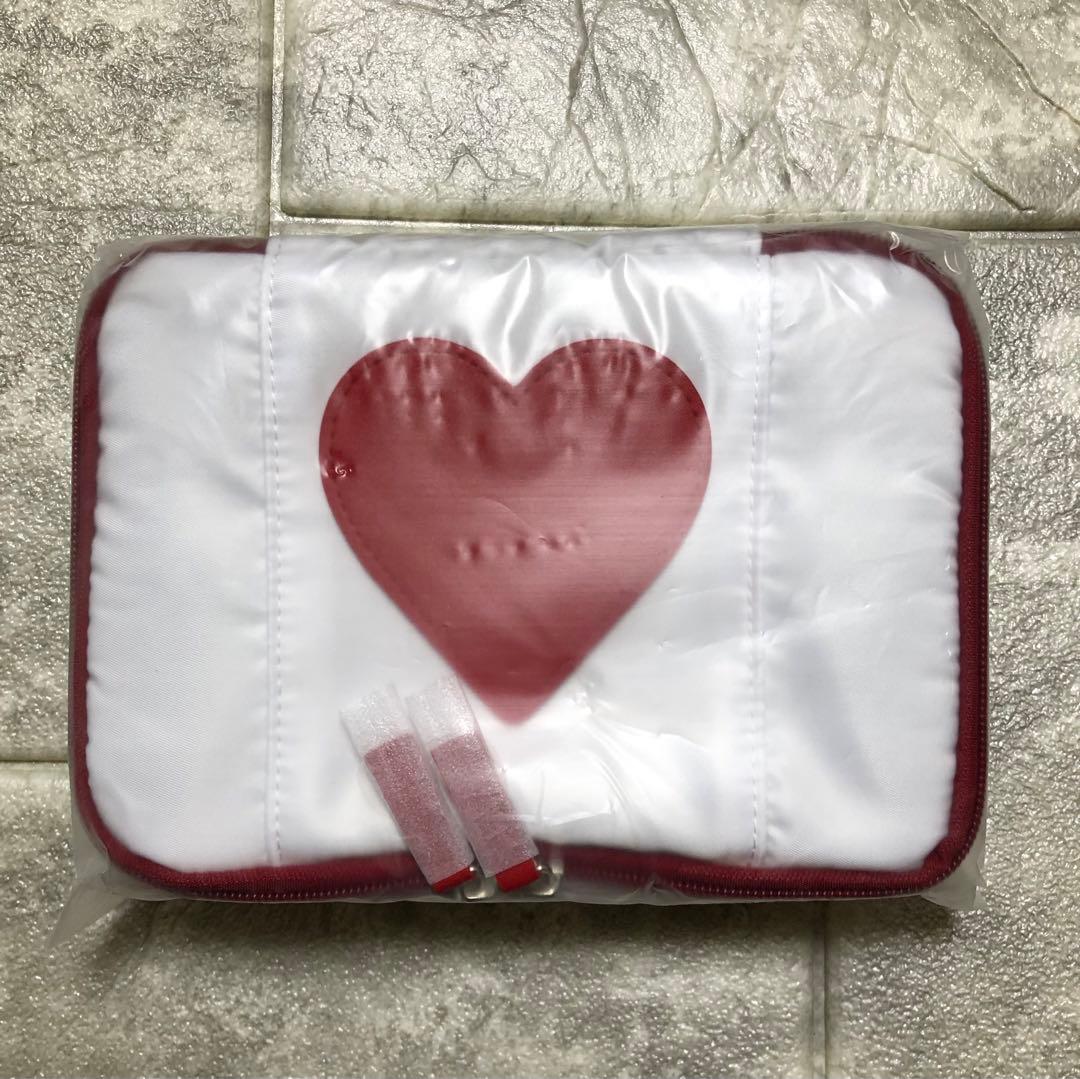 ペルソナ3リロード　S.E.E.S.制式防災セットとコロマル救急ポーチ