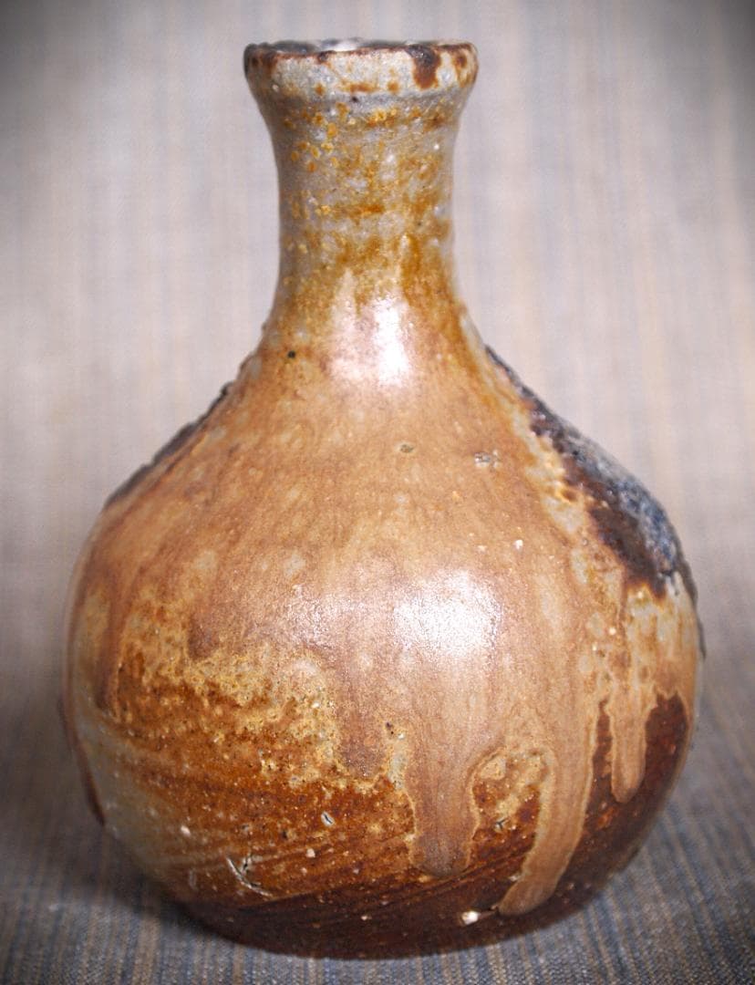 希少作★小山末廣【師：金重素山】備前(窯変〉徳利★共箱