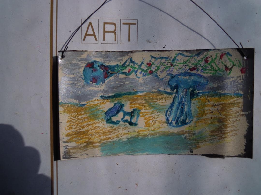 吹き飛んだ銅像