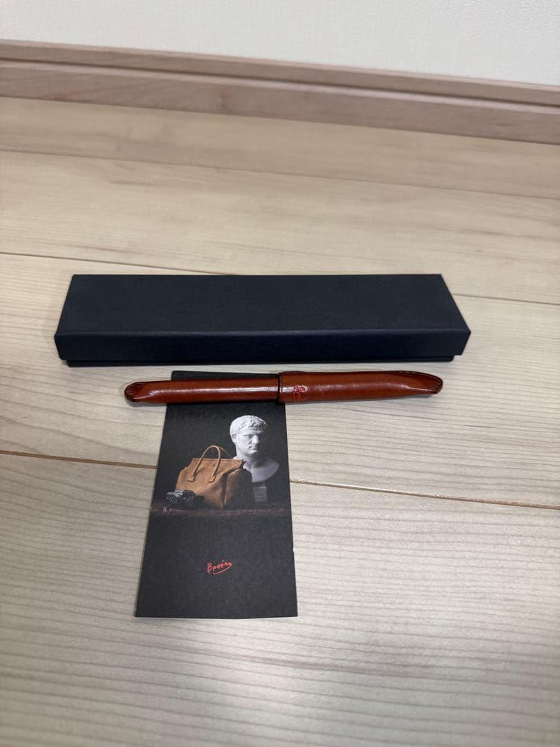 BAGERA（バゲラ）革巻きボールペンエトルスコブラウン