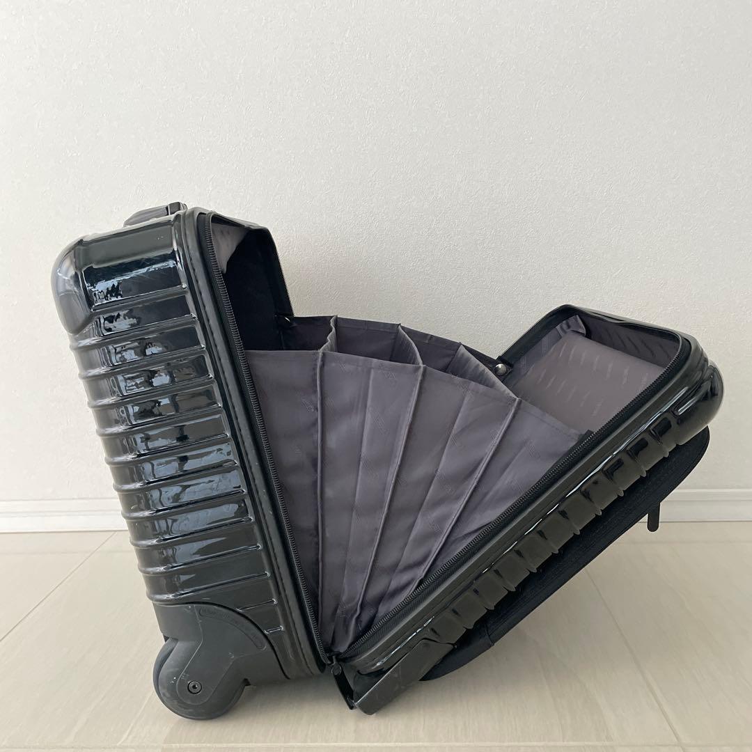 リモワ ボレロ 2輪 23L 860.41 RIMOWA