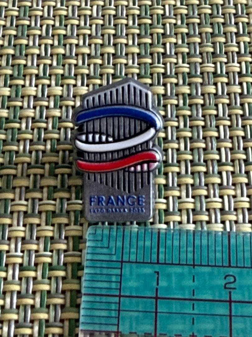 w*a様 大阪関西万博フランス館　非売品　ピンバッジ　EXPO 2025フランス