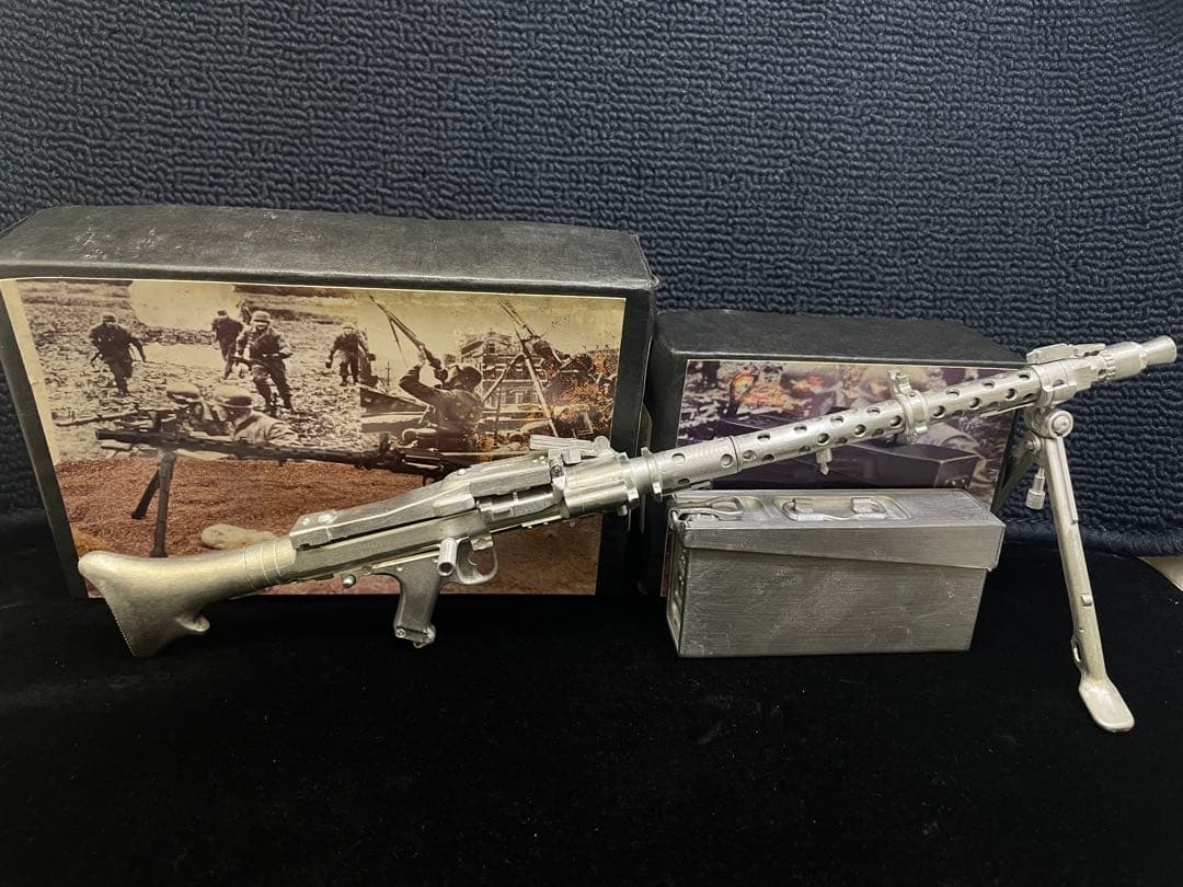 ホワイトメタル製　1/4 MG34 34型 弾薬箱　完成品