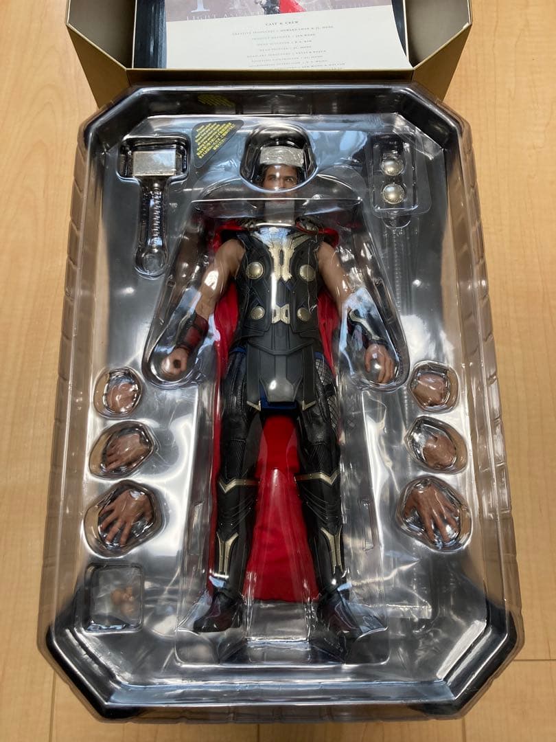 ホットトイズ ムービーマスターピース マイティソー/ダーク・ワールド 1/6