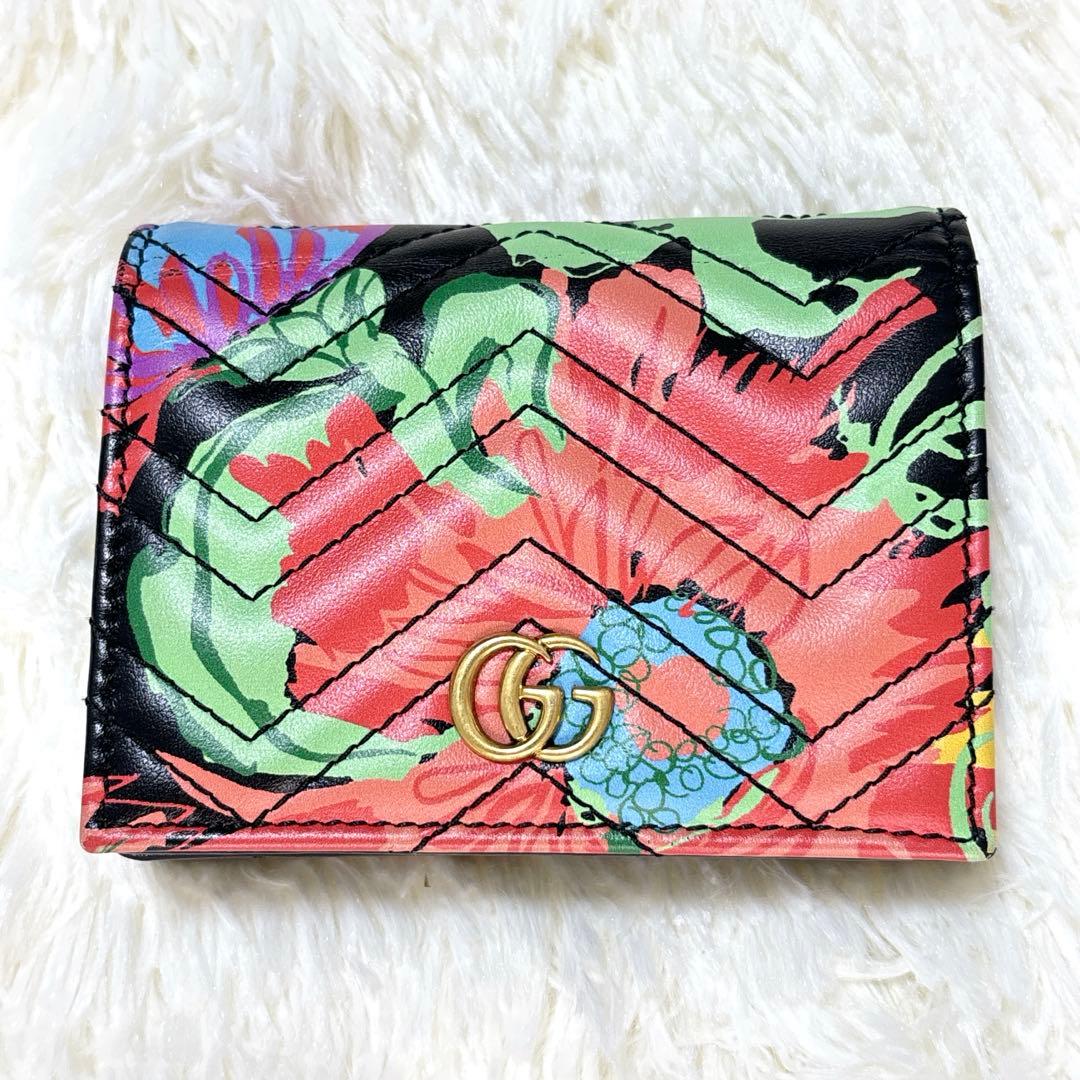 美品✨グッチ ケンスコット GGマーモント 二つ折り財布 キルティング 花柄