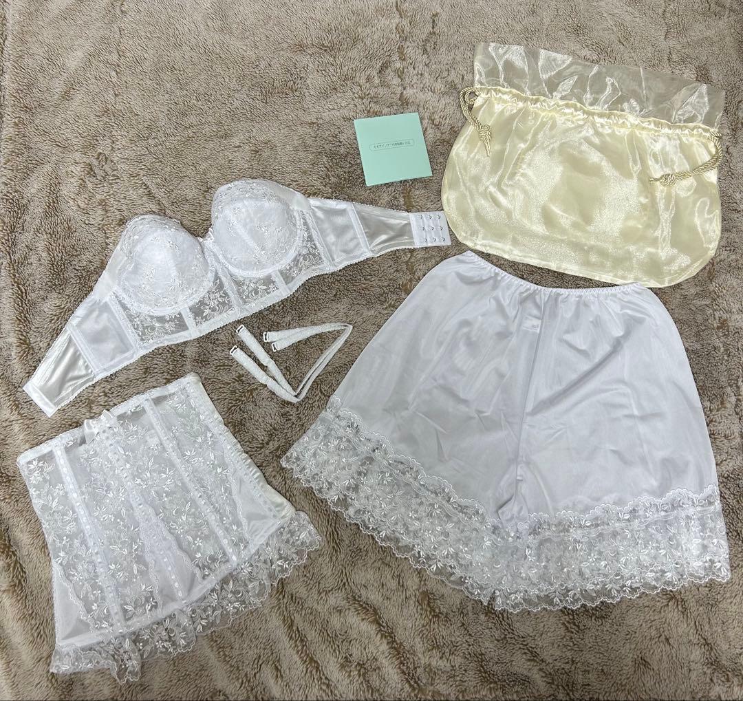 セモア エレガントF ブライダルインナー セット E70 64 M 結婚式 美品