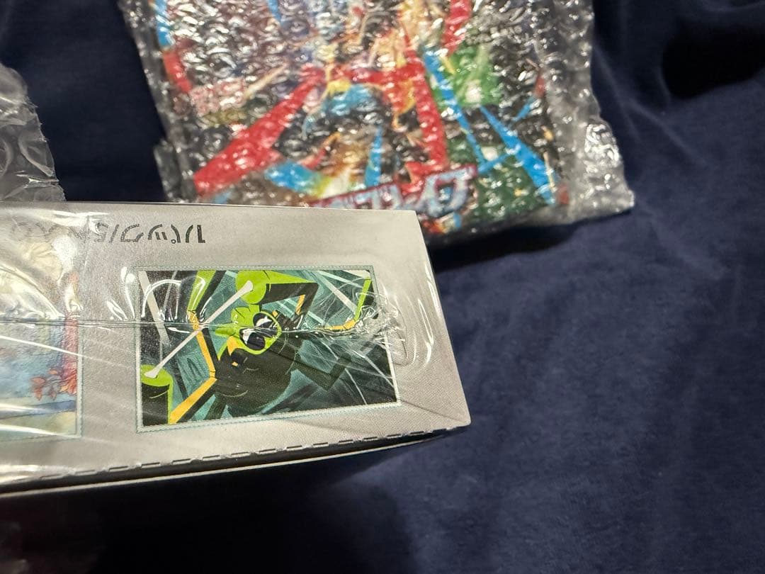 ポケモンカードBOX未開封シュリンク付き