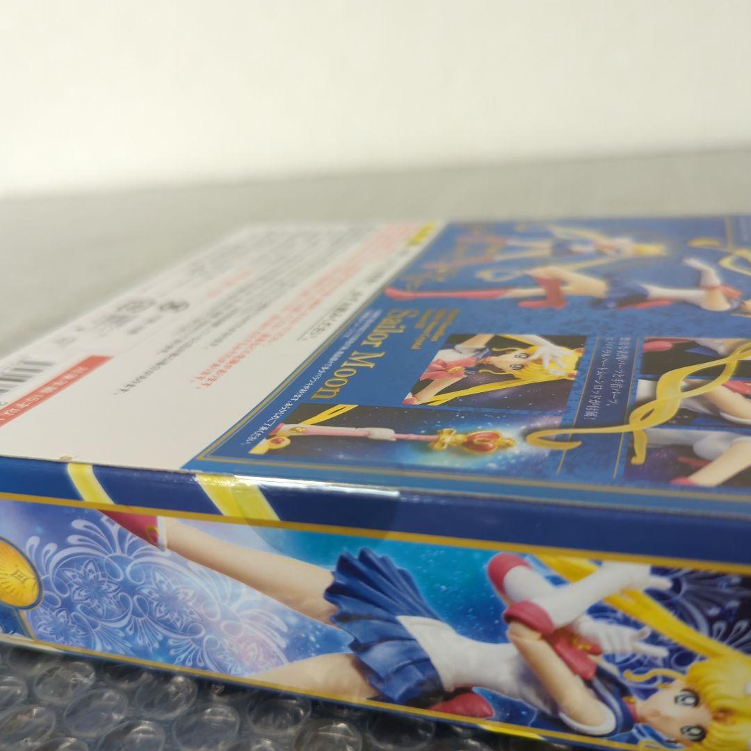 【未開封品】S.H.フィギュアーツ セーラームーン クリスタル フィギュア