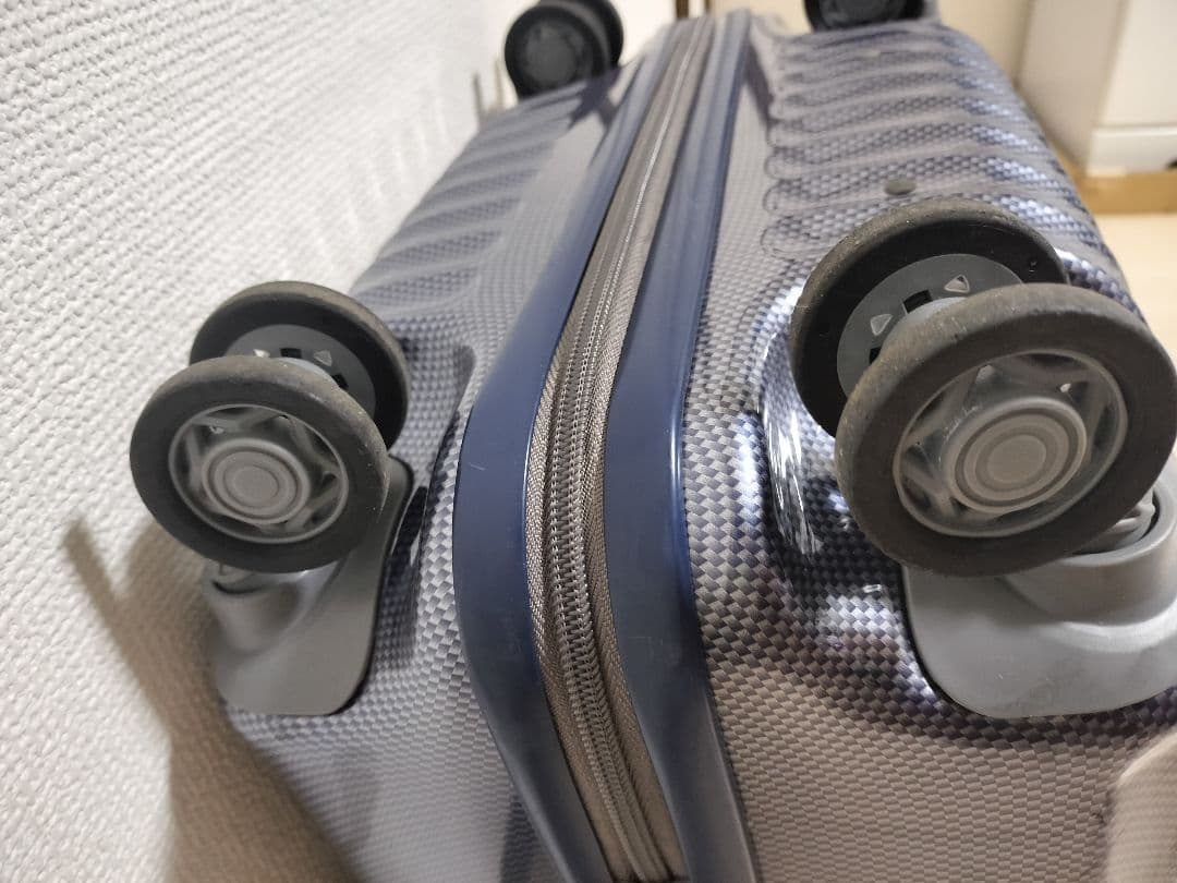 【値下げ】ace（エース）のダークブルー・ハードシェルキャリーケース