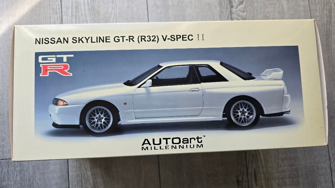 最終値下！AUTOart GT-R BNR32 V-SPEC II 白1/18