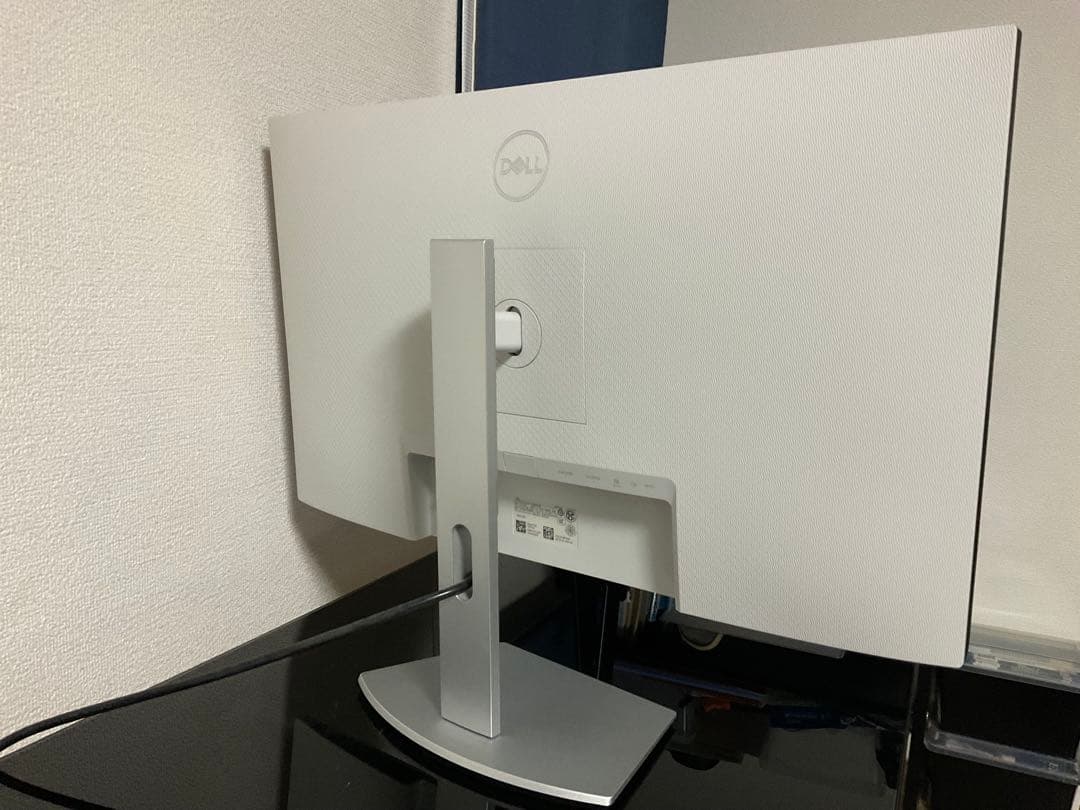 DELL液晶ディスプレイ4K27型