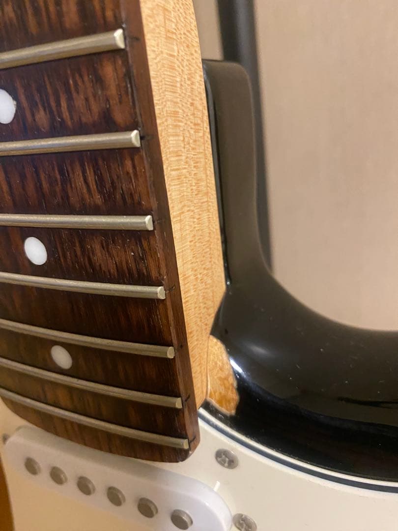 島村楽器　BUSKER'S ストラトキャスター