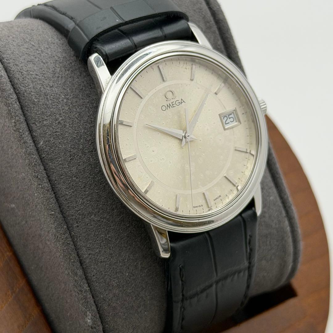 【超希少】オメガ　クォーツ　4810.31 ホワイト　デイト　美品　ベルト新品