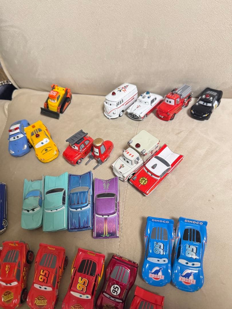 カーズ　マテル　トミカ　まとめセット　80台越え 被りなし