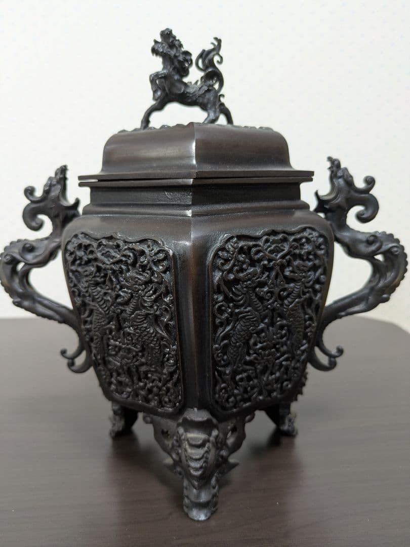 高岡製　 獅子摘蓋付昇竜双耳三足鳳凰双龍紋香炉　蝋型香炉　金工　米田秀保作