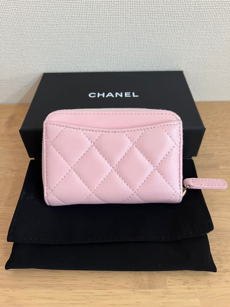 CHANEL ピンク ケース