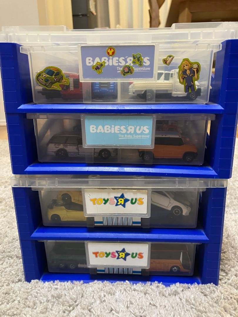 トミカ約68台 トイザらス 収納ケース付き