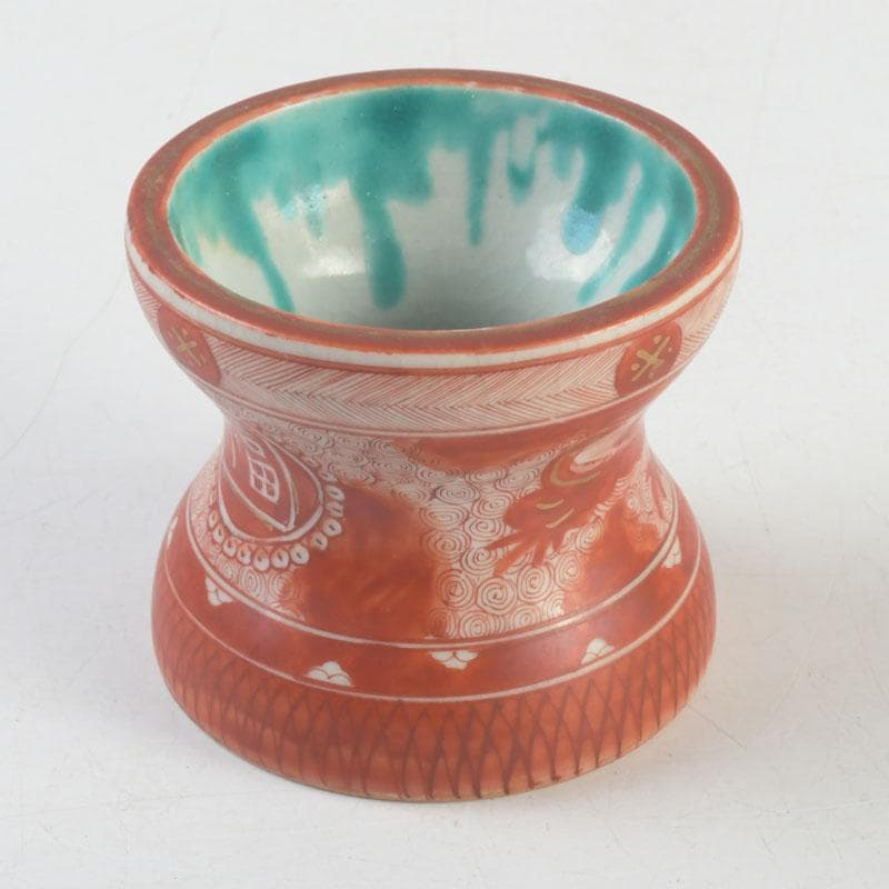 九谷焼　古九谷　八郎手赤絵金彩　雲龍渦文　蓋置　角福銘　V　9564