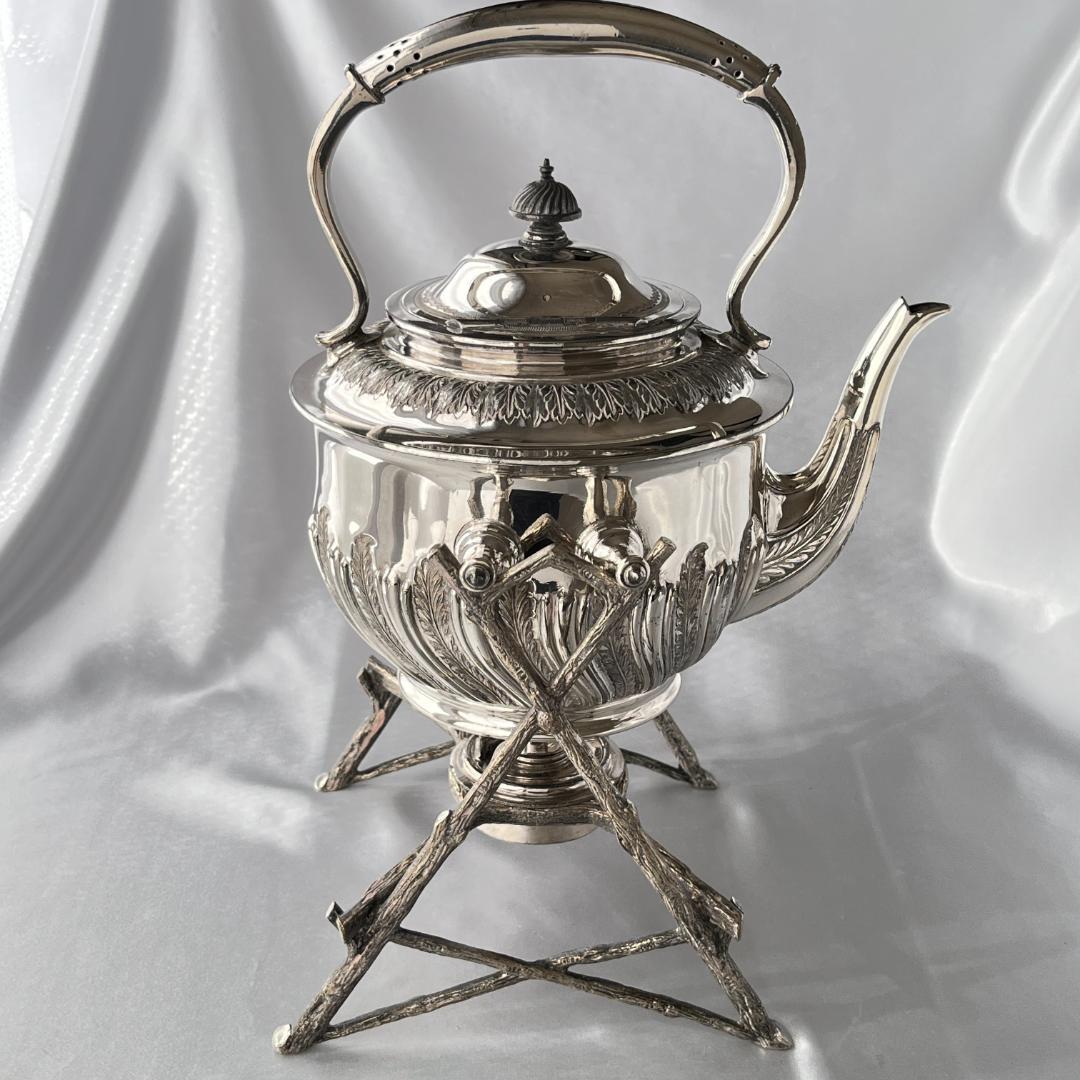 【Walker & Hall】 ビクトリアン ティーケトル バナー / スタンド