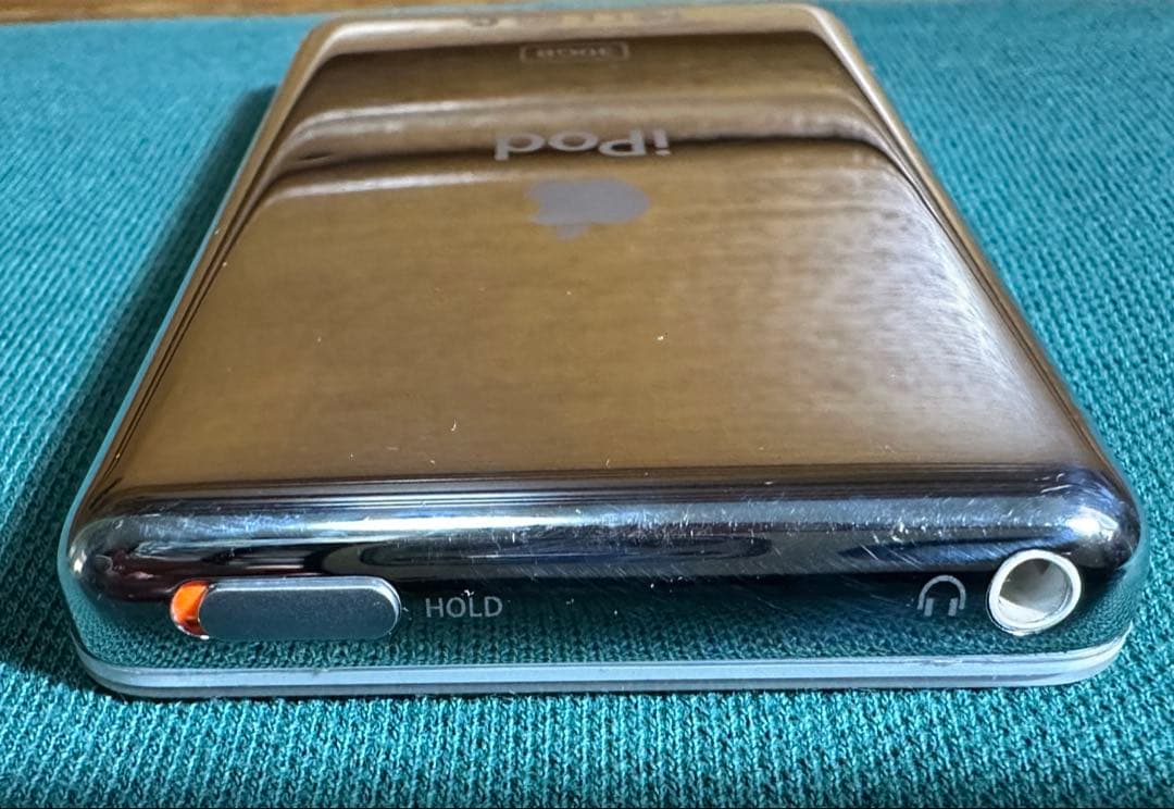 きれいiPod Classic 5.5世代 MA444 30GB新品のバッテリー