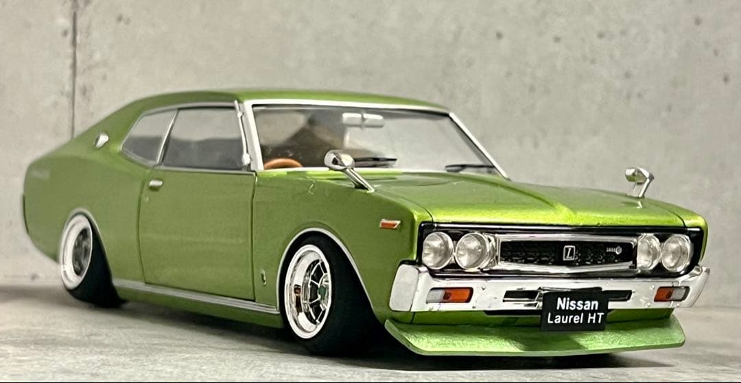 国産名車 1/24 ローレル カスタム ガレージ ジオラマ 旧車 ミニカー ZⅡ