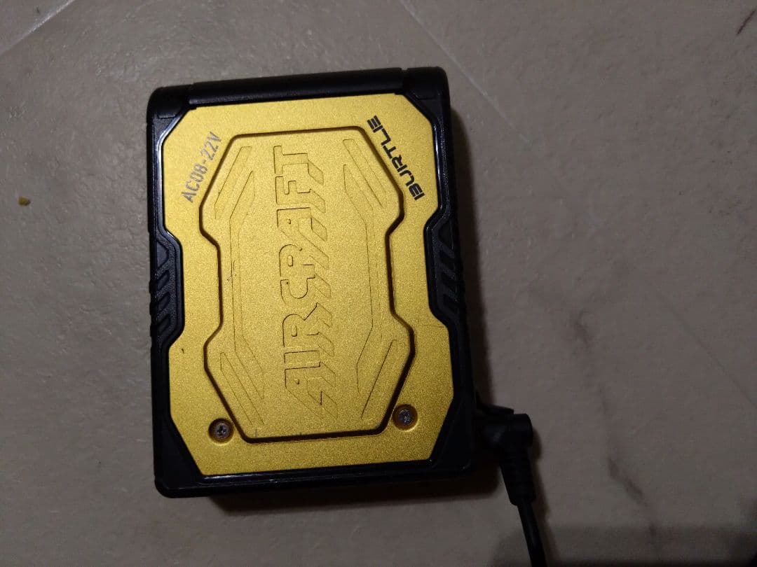 バートルAIC03-21 ゴールド ブラック 充電器付き