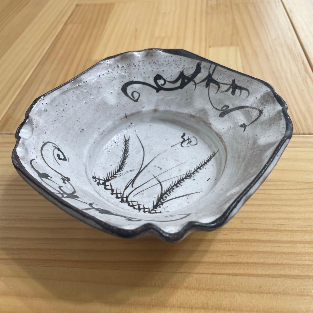 丸田宗彦　粉引絵唐津　向付け