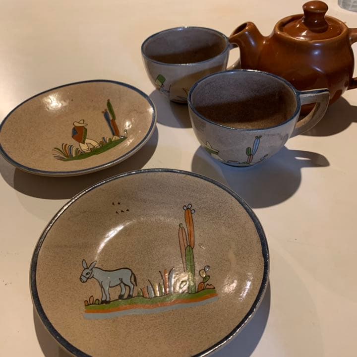メキシコ　アンティーク　陶器　ティーカップ　レア　ヴィンテージ