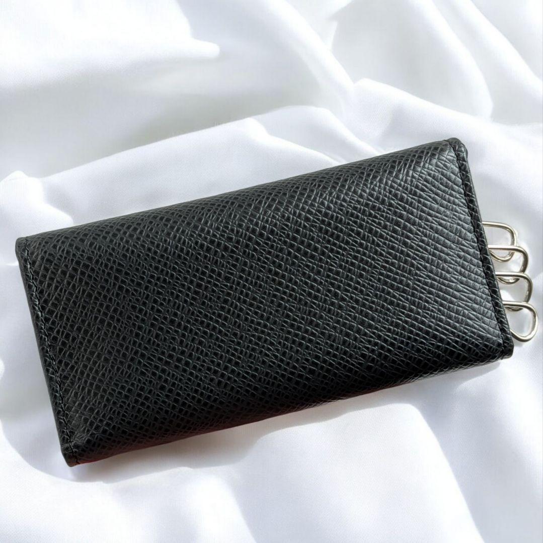 ルイヴィトン タイガ　ミュルティクレ4　キーケース