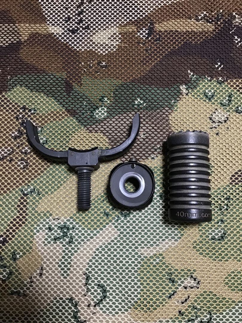 米軍放出品実物　M 203 フォアグリップ　中古品46