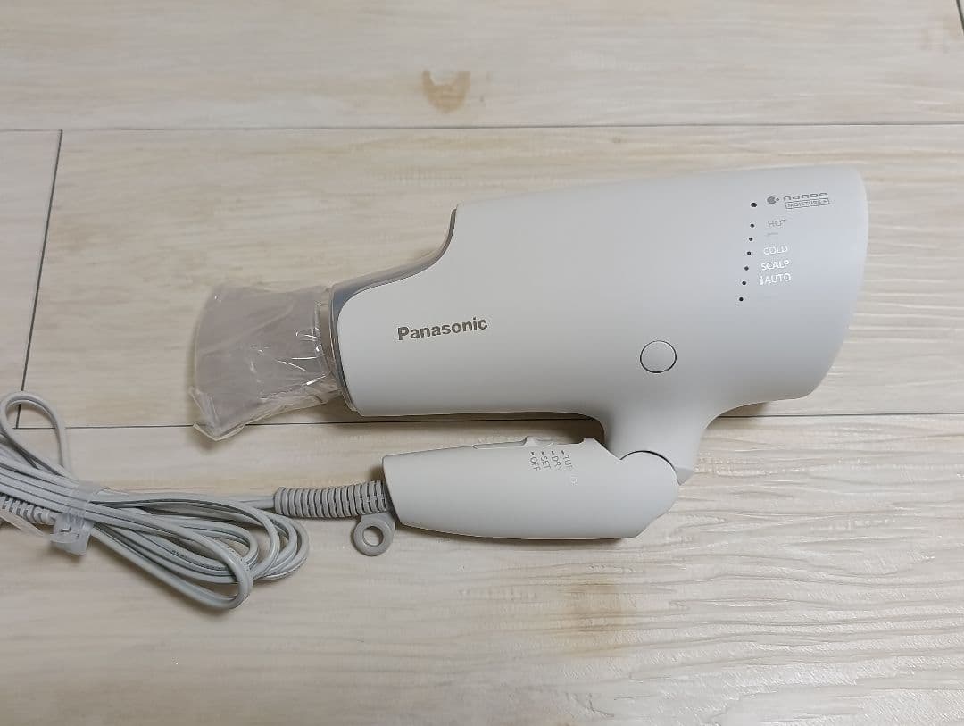 パナソニック ナノケア Panasonic EH-NA0G 21年製 WH 01