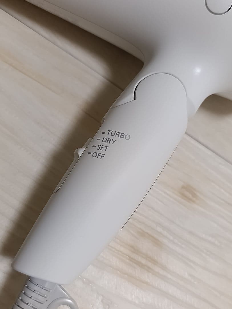 パナソニック ナノケア Panasonic EH-NA0G 21年製 WH 01