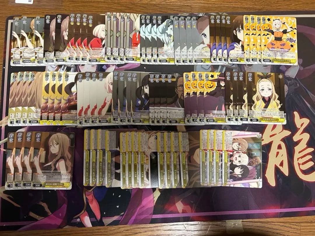 ヴァイスシュバルツ　リコリスリコイル　デッキと旧弾ほぼ4コン