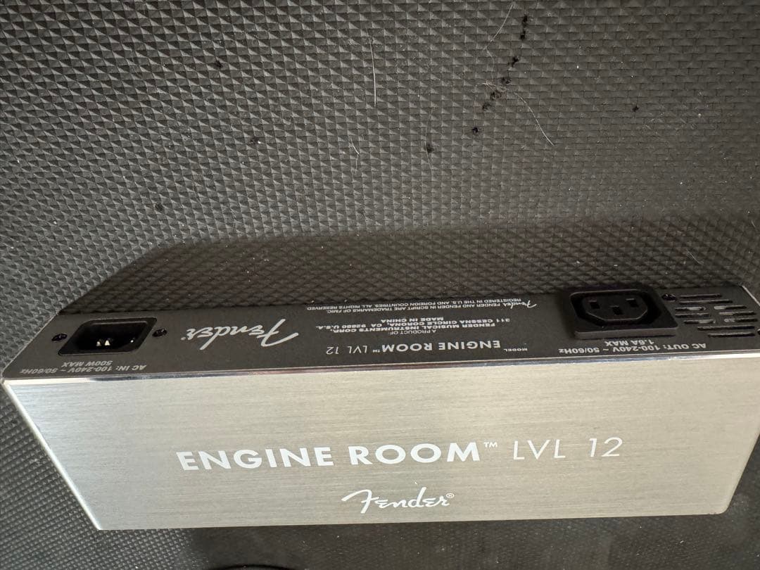 Fender ENGINE ROOM LVL 12 パワーサプライ