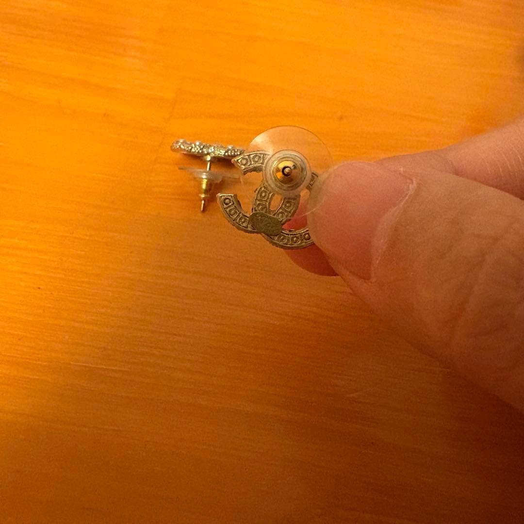 美品 CHANEL 両耳用ピアス パール ココマーク