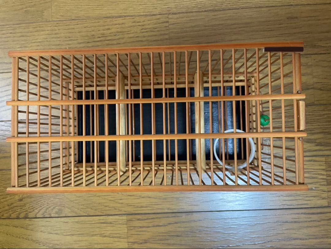 メジロ　寝かせカゴ　カゴ６個付き　Ｂ