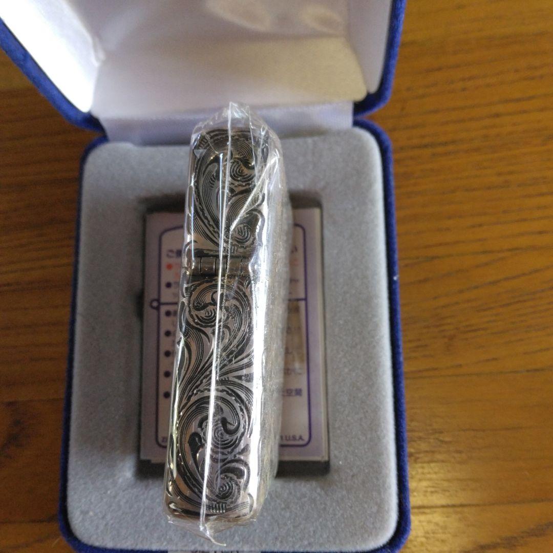 2007年製のシルバーキングの5面手彫りのZippoライターですo(^o^)o