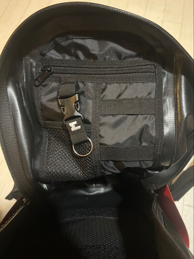 ENDURISTAN ハリケーンバックパック 15L