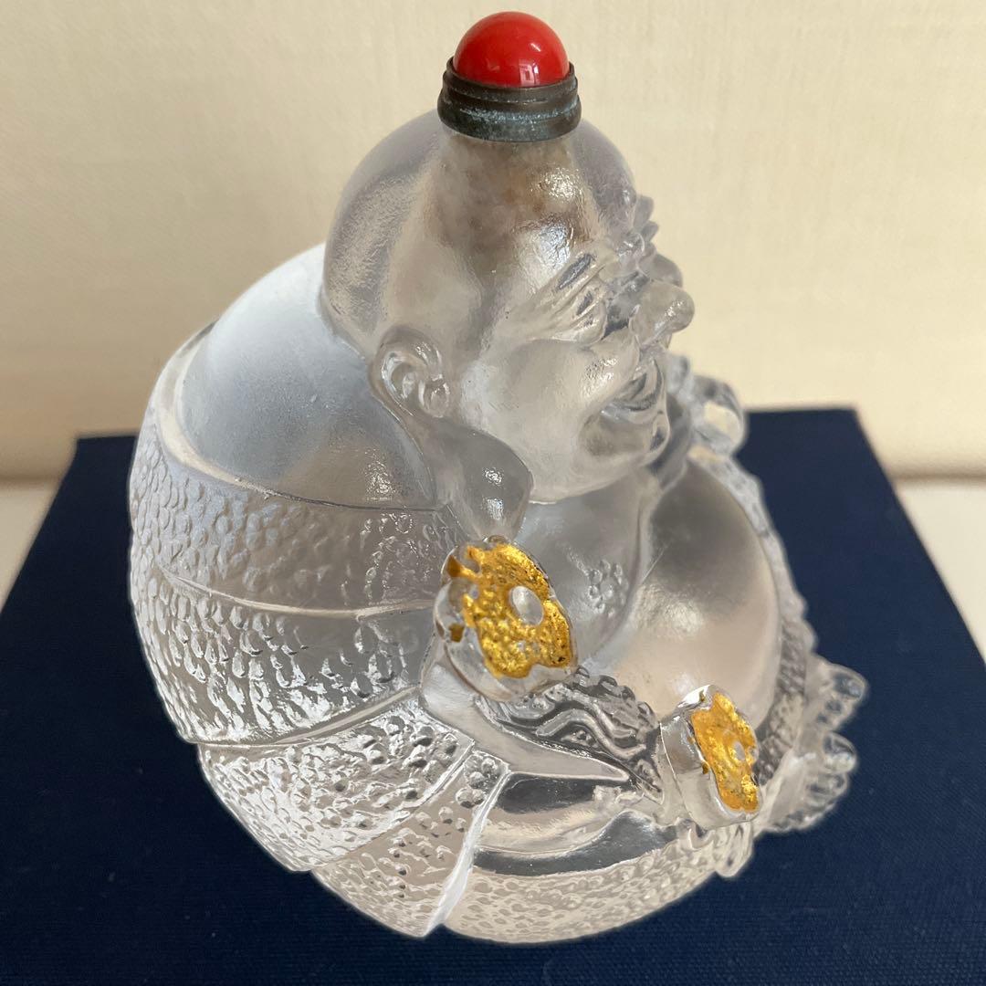 中国　水晶布袋鼻煙壷
