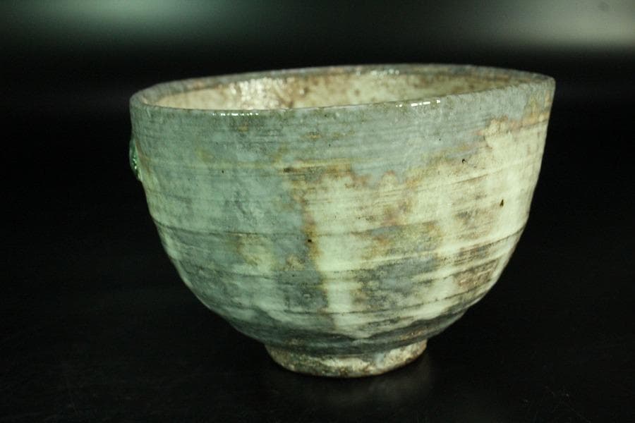 茶道具 桃形 粉引茶碗 共箱(K-A364)