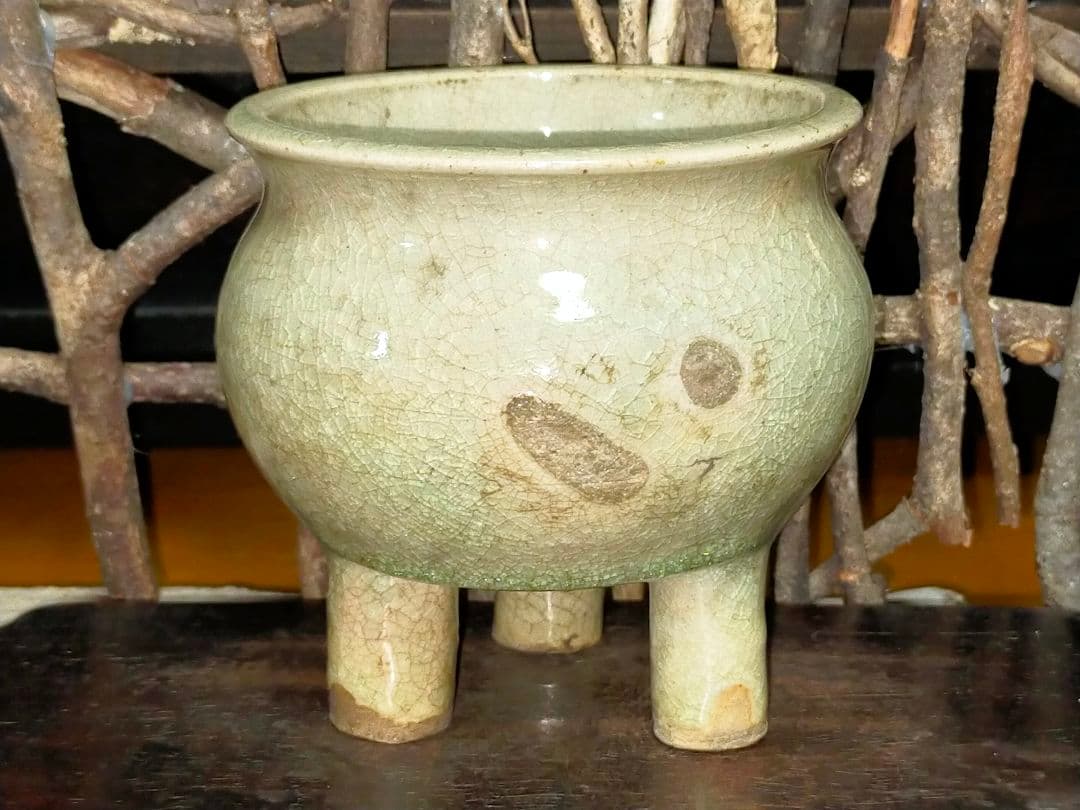 ♥中国♥　青磁　三足　香炉　骨董　古玩