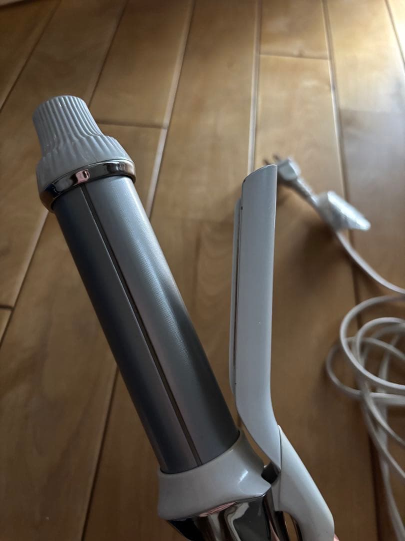 リファ　ビューテックカールアイロン　32mm 2023年製