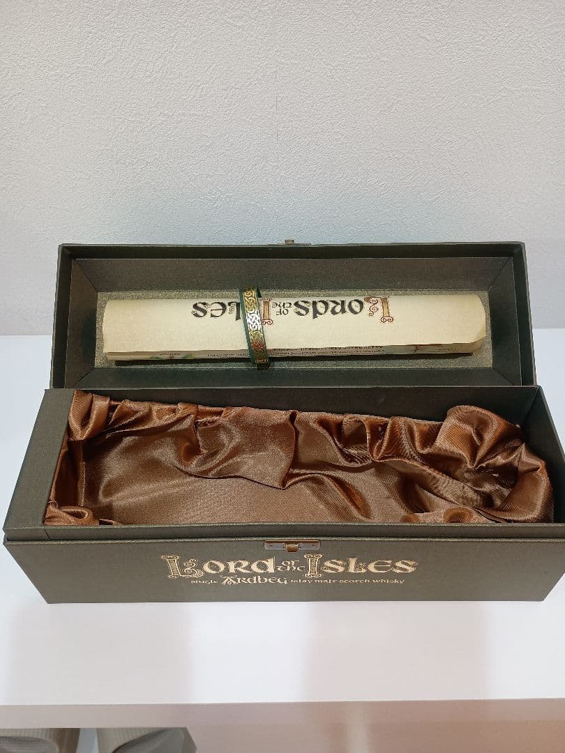 アードベッグ　ロードオブジアイルズ　外箱のみです