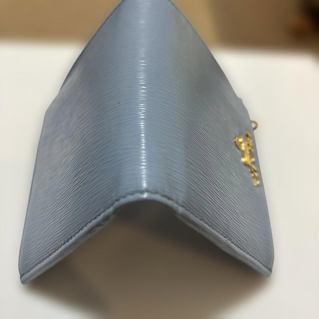 【専用】PRADA 二つ折り財布 ライトブルー