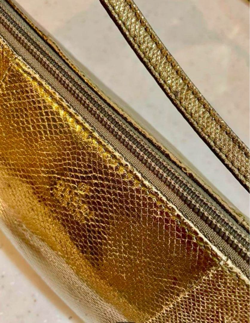 即日発送ゴールドGUCCIミニバッグ【希少・レア】グッチパーティーバッグ結婚式