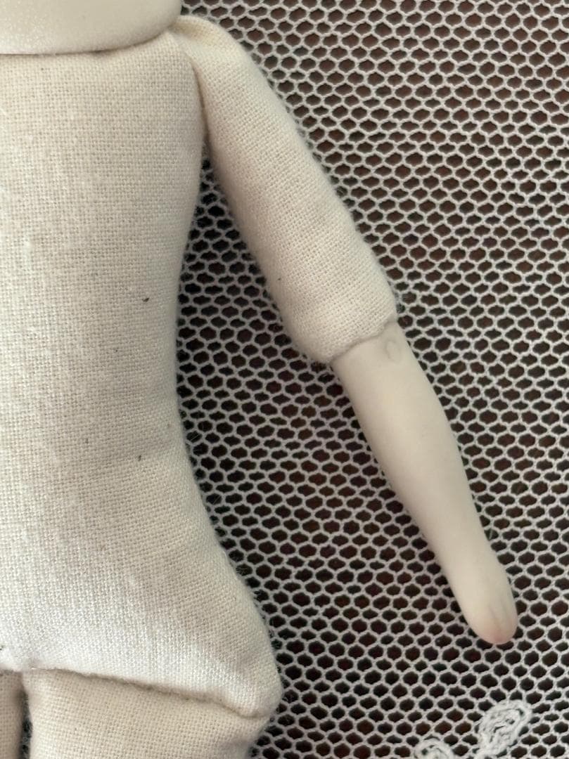 ✨期間限定✨ボネットヘッドのパリアンドール　ビスクドール　ミニョネット