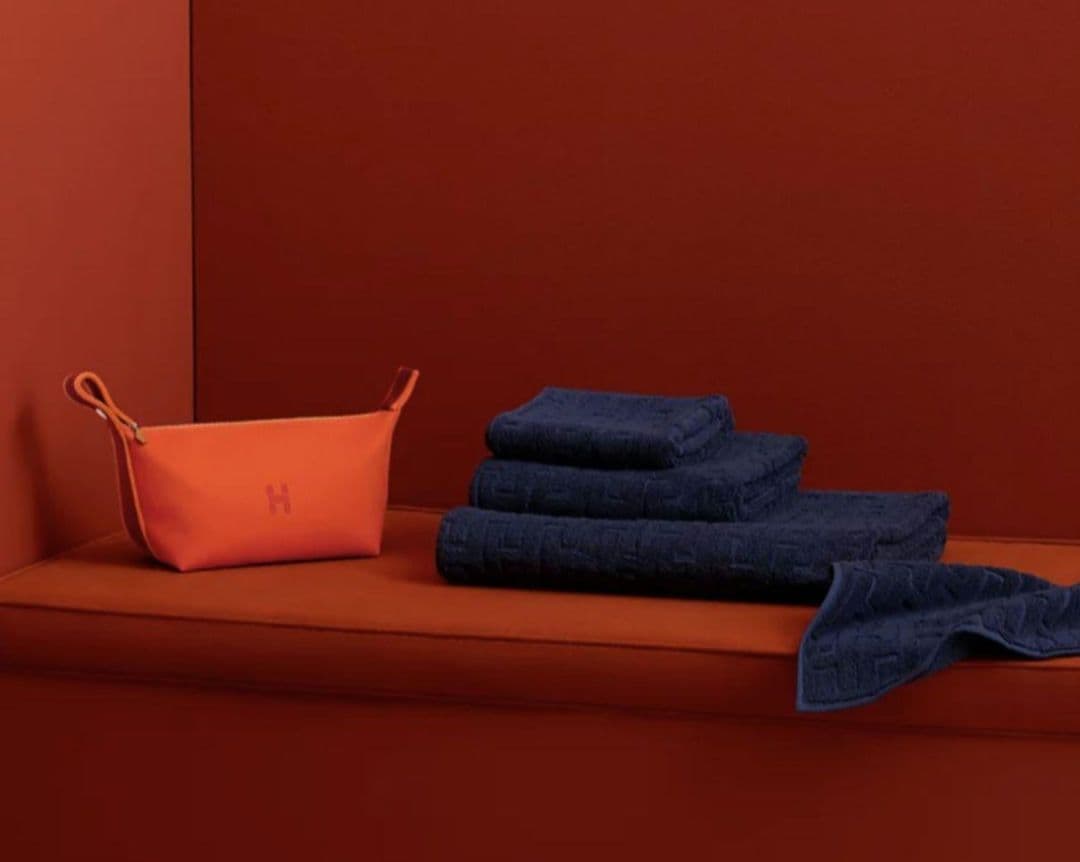 プレゼント最適♦即発注♦エルメス 定番カレ・タオル 《ステアーズ》