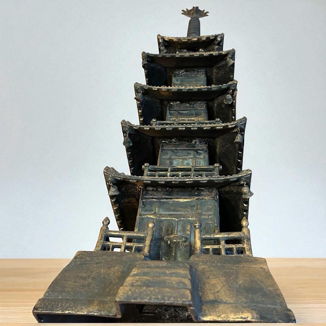 重厚10kg超❣️真鍮鋳物製 大型五重塔 81cm 重厚工芸品 インテリア 模型